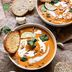 Soupe à la courge musquée au curry