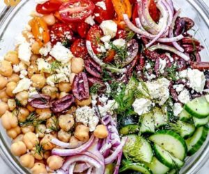 Mediterranean Chickpea Salad